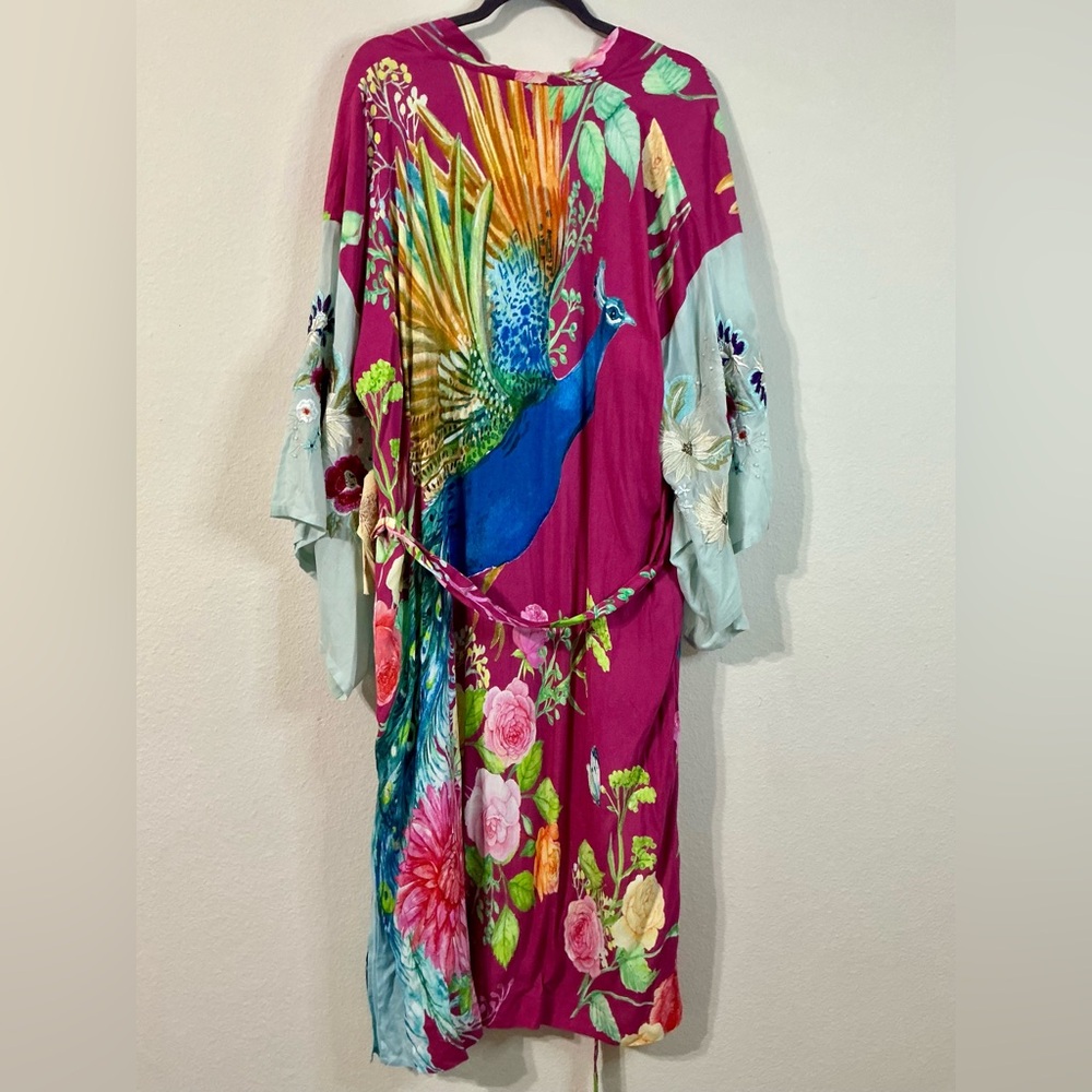 Aratta Silent Journey Kimono Robe Peacock Floral Print pearl embroidered Small - Picture 11 of 16